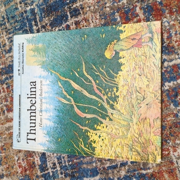 🐢Hans Christian Anderson Thumbelina Hardback Book - 1987 - Picture 1 of 7
